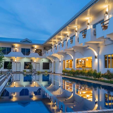 Adela Resort Панглао Экстерьер фото