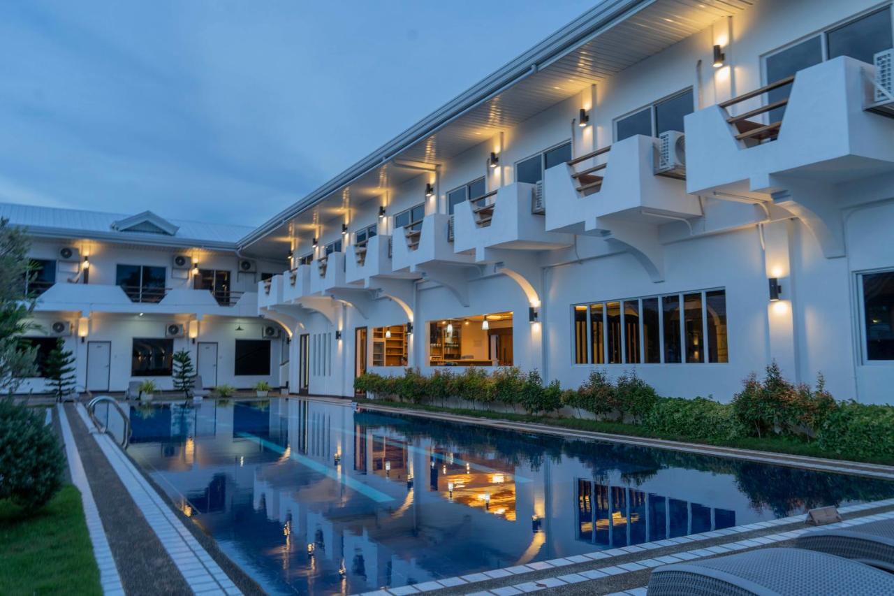 Adela Resort Панглао Экстерьер фото